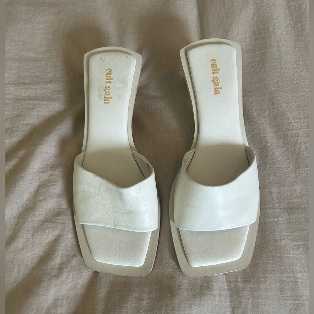 Cult Gaia Women's White Slide Sandals